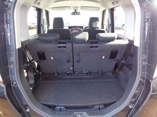 TOYOTA TANK 2018 Image 31