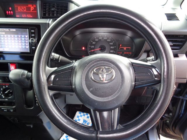 TOYOTA TANK 2018 Image 31