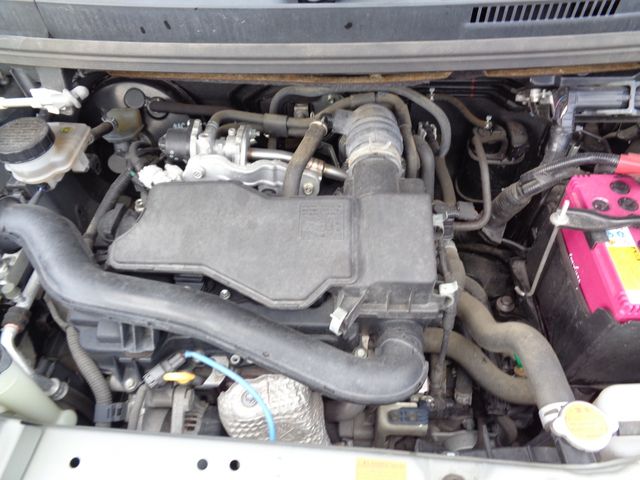 TOYOTA TANK 2018 Image 31