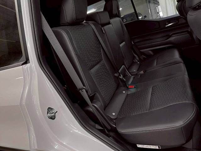TOYOTA LANDCRUISER 250 2024 Image 31