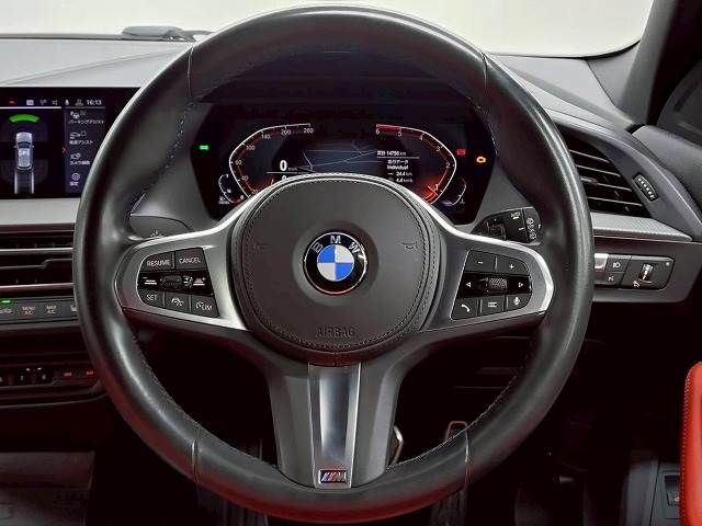 BMW 1SERIES 2020 Image 31