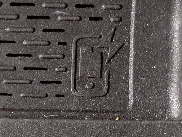 MERCEDES BENZ A CLAS 2018 Image 31