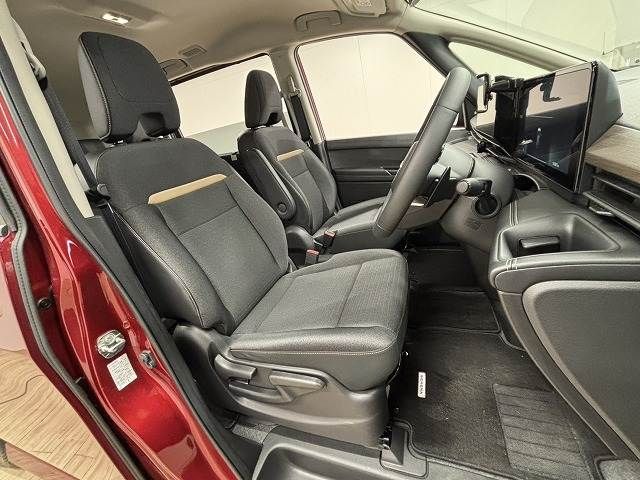 NISSAN SERENA  WG 2023 Image 31