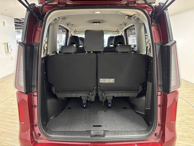 NISSAN SERENA  WG 2023 Image 31