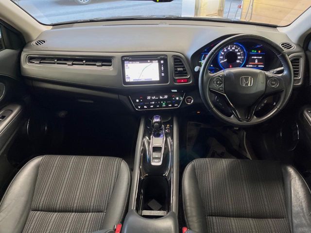 HONDA VEZEL HYBRID 2015 Image 31
