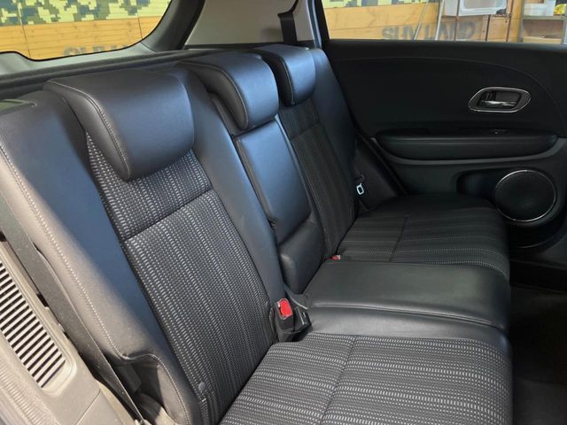 HONDA VEZEL HYBRID 2015 Image 31