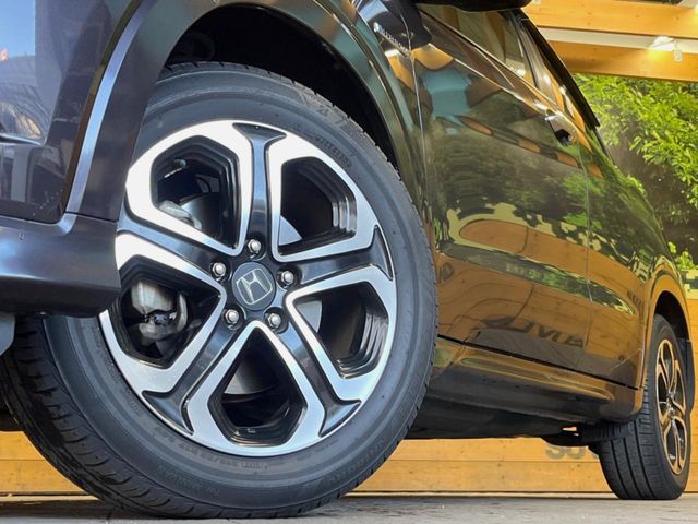 HONDA VEZEL HYBRID 2015 Image 31