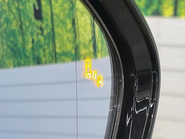 TOYOTA CROWN SEDAN HYBRID 2021 Image 31