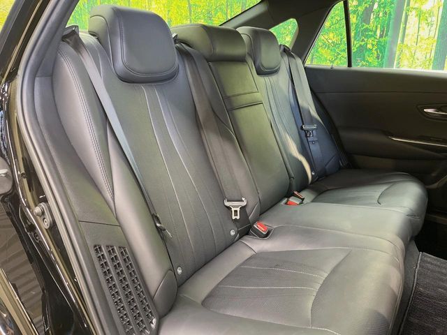 TOYOTA CROWN SEDAN HYBRID 2021 Image 31