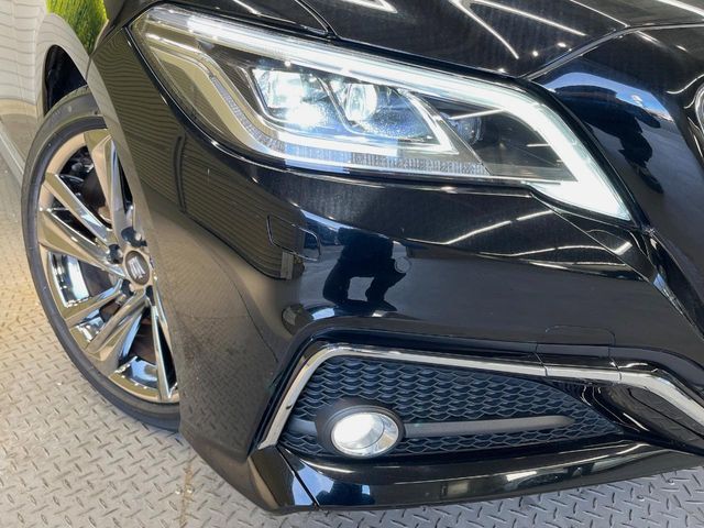 TOYOTA CROWN SEDAN HYBRID 2021 Image 31