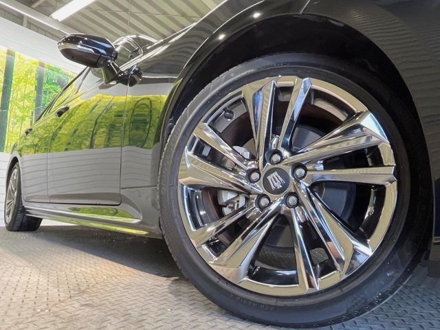 TOYOTA CROWN SEDAN HYBRID 2021 Image 31