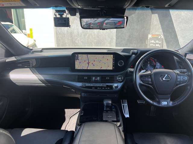 TOYOTA LEXUS LS500 4WD 2021 Image 31