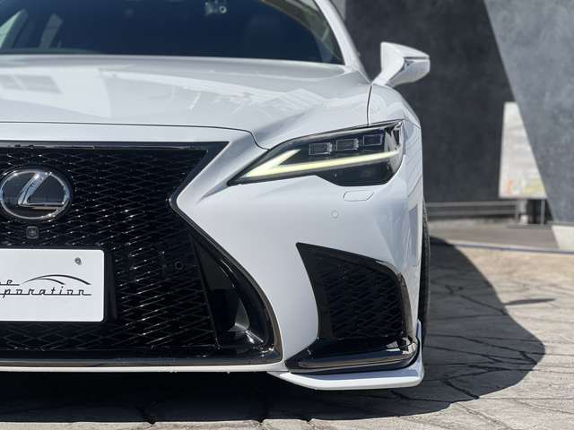 TOYOTA LEXUS LS500 4WD 2021 Image 31