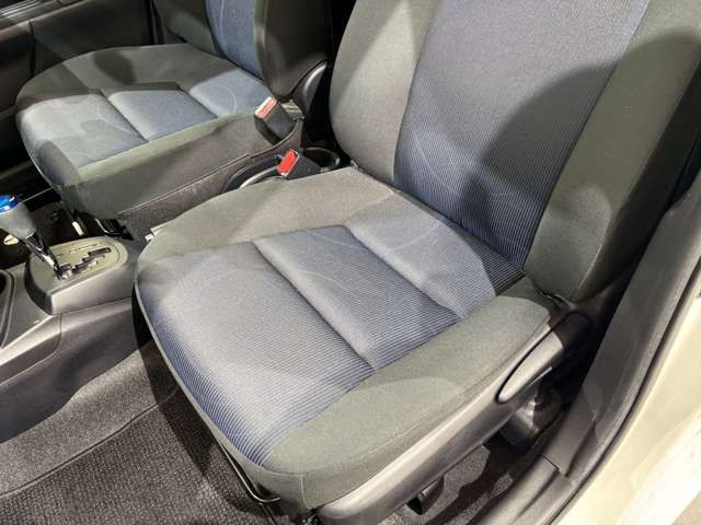 TOYOTA AQUA 2015 Image 31