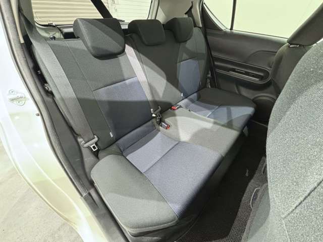 TOYOTA AQUA 2015 Image 31