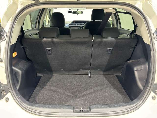 TOYOTA AQUA 2015 Image 31