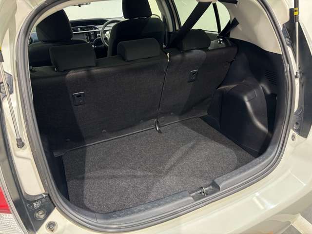 TOYOTA AQUA 2015 Image 31