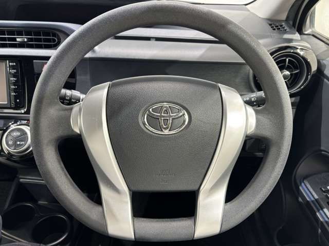 TOYOTA AQUA 2015 Image 31