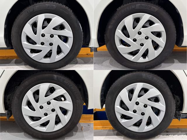 TOYOTA AQUA 2015 Image 31