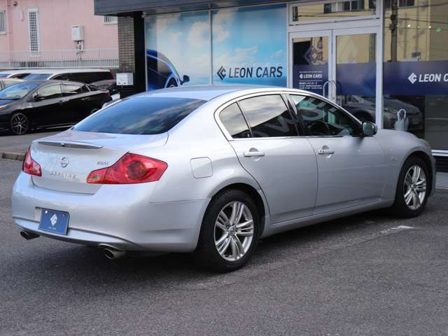 NISSAN SKYLINE 2010 Image 31