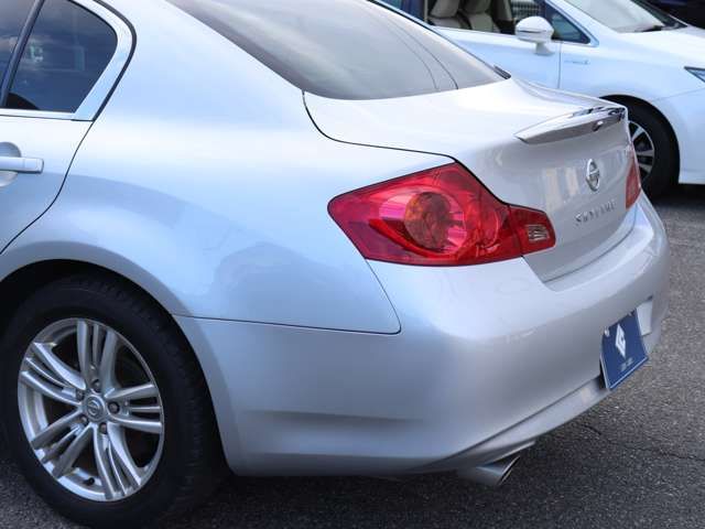 NISSAN SKYLINE 2010 Image 31