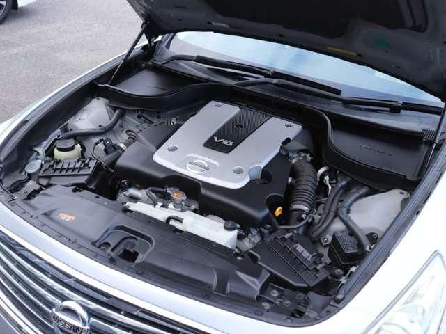 NISSAN SKYLINE 2010 Image 31