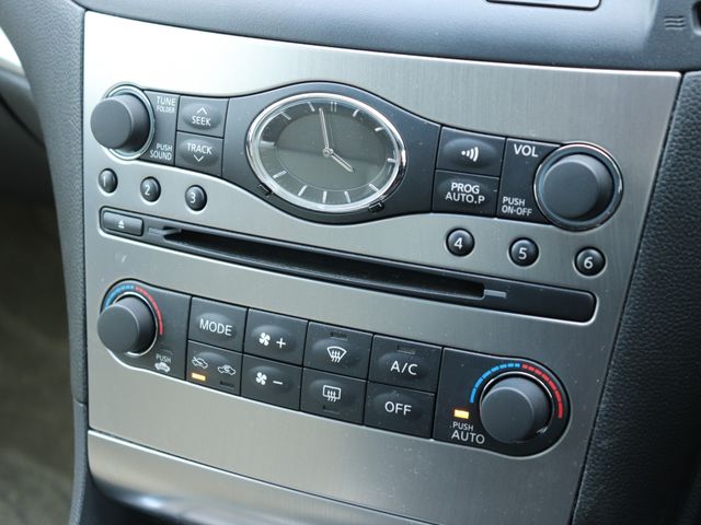 NISSAN SKYLINE 2010 Image 31