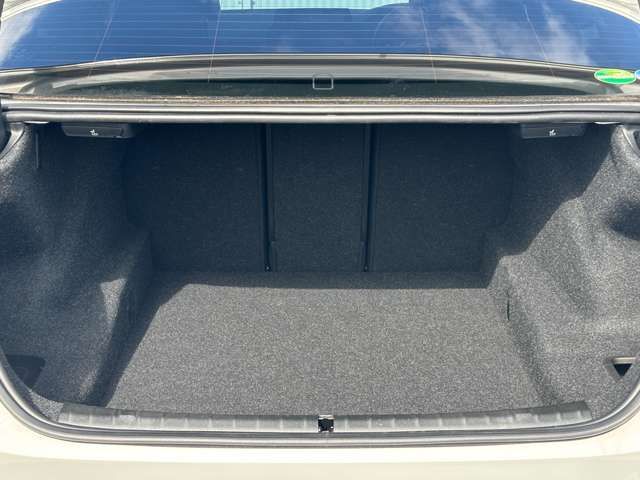 BMW 5SERIES SEDAN 2019 Image 31