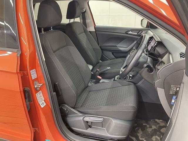 VOLKSWAGEN T-CROSS 2021 Image 31