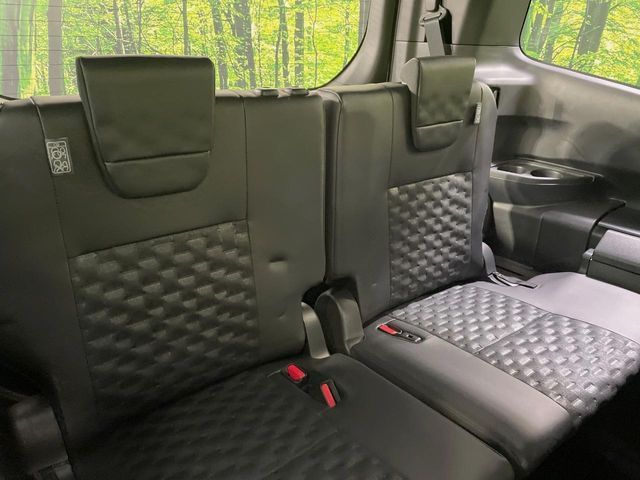 TOYOTA VOXY HYBRID 2023 Image 31