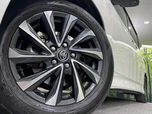 TOYOTA VOXY HYBRID 2023 Image 31