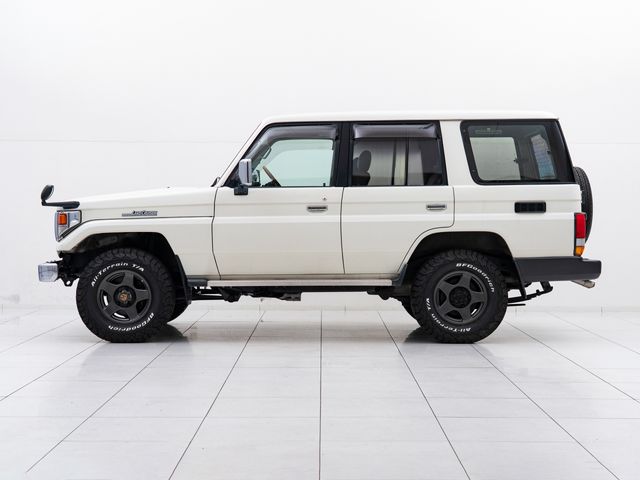 TOYOTA LANDCRUISER VAN 2002 Image 31