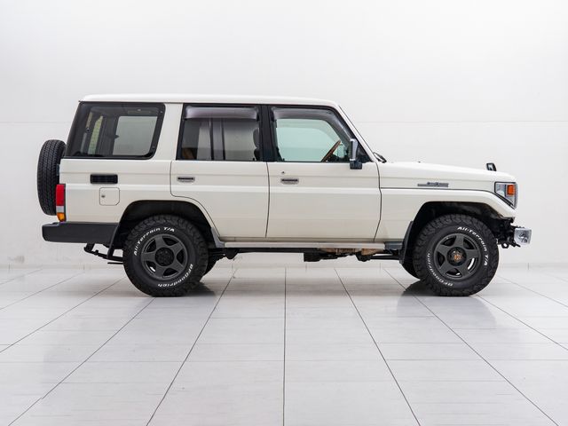 TOYOTA LANDCRUISER VAN 2002 Image 31
