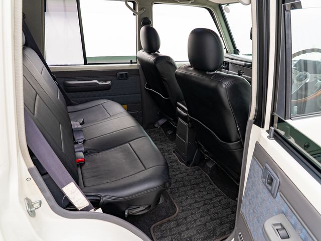 TOYOTA LANDCRUISER VAN 2002 Image 31