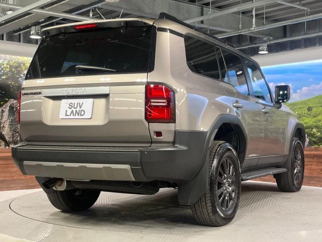 TOYOTA LANDCRUISER 250 2025 Image 31