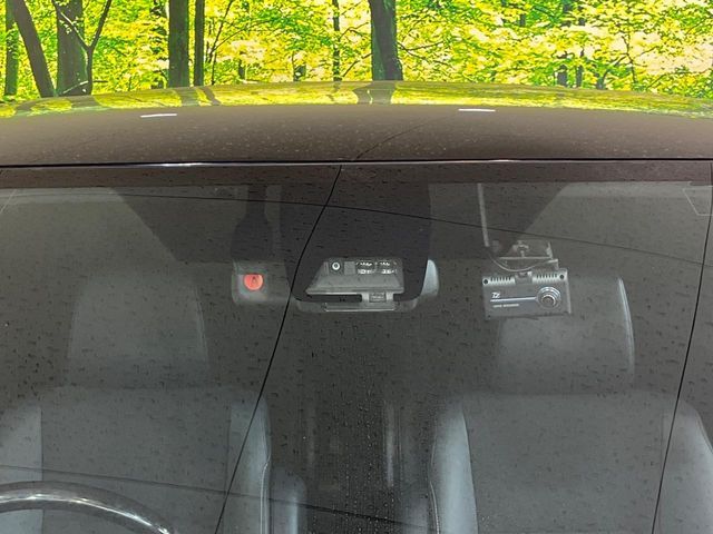 TOYOTA NOAH HYBRID 2020 Image 31