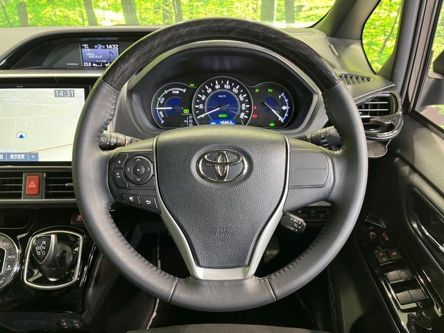 TOYOTA NOAH HYBRID 2020 Image 31