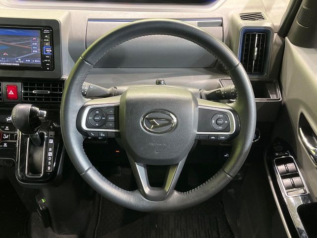 DAIHATSU TANTO CUSTOM 2020 Image 31