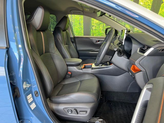 TOYOTA RAV4 HYBRID 4WD 2022 Image 31