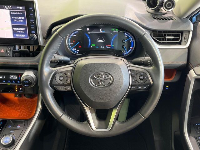 TOYOTA RAV4 HYBRID 4WD 2022 Image 31