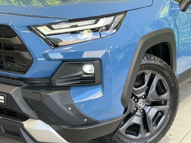TOYOTA RAV4 HYBRID 4WD 2022 Image 31