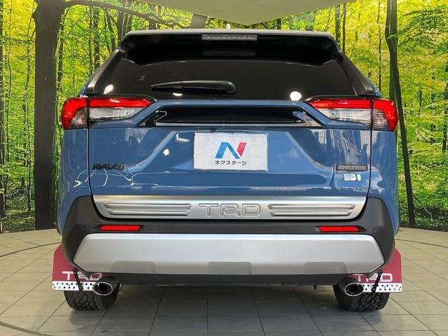 TOYOTA RAV4 HYBRID 4WD 2022 Image 31