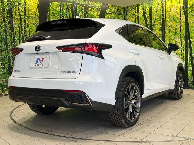 TOYOTA LEXUS NX300H 2019 Image 31