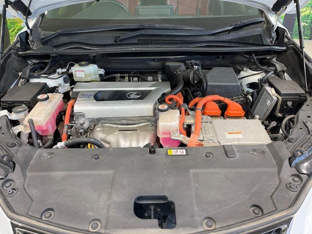 TOYOTA LEXUS NX300H 2019 Image 31