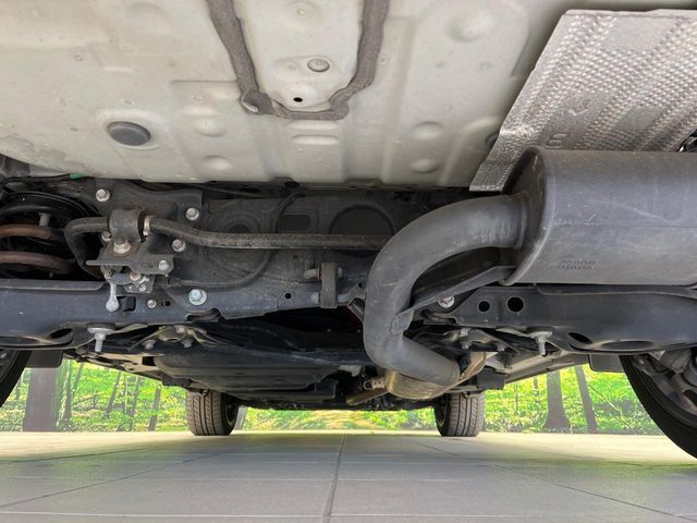 TOYOTA LEXUS NX300H 2019 Image 31