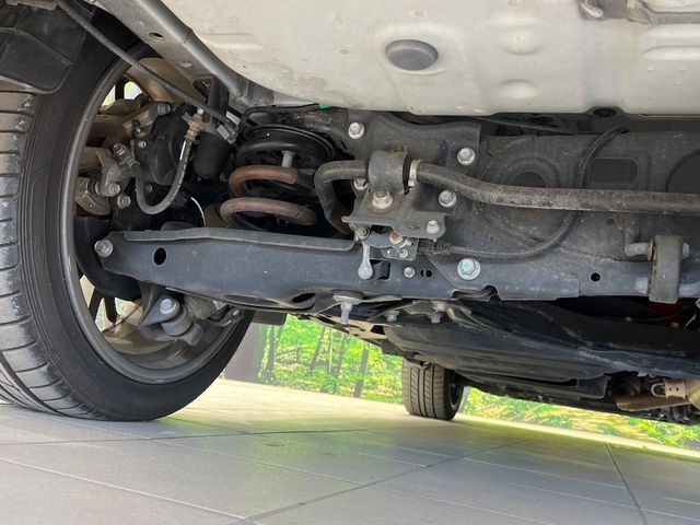 TOYOTA LEXUS NX300H 2019 Image 31