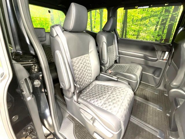 TOYOTA VOXY 2024 Image 31