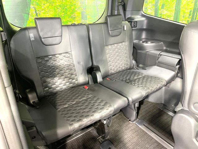 TOYOTA VOXY 2024 Image 31