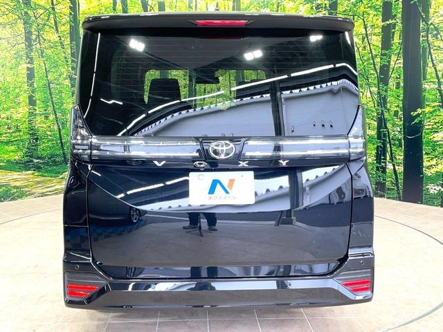 TOYOTA VOXY 2024 Image 31
