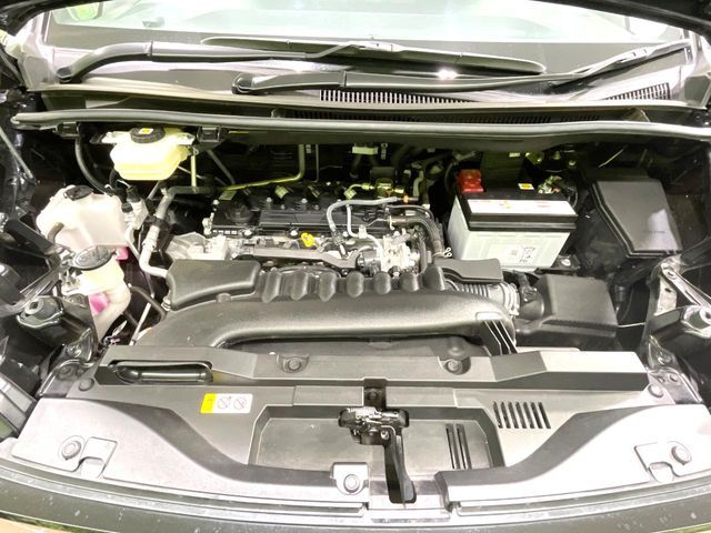 TOYOTA VOXY 2024 Image 31